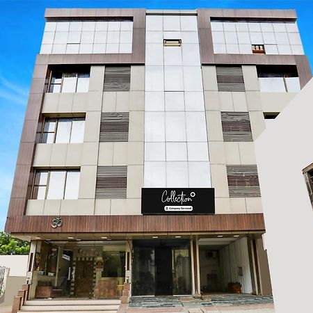 Super Hotel O Palkhi Road Near Sai Baba Temple Formerly Netra Sai 舍地 外观 照片